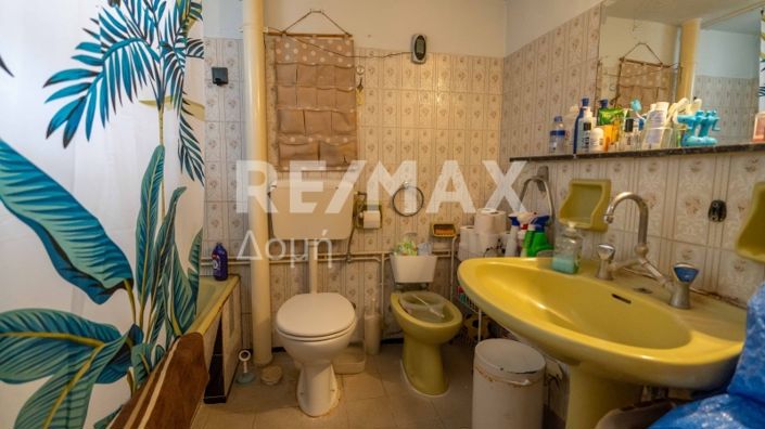 Image No.32-4 Bed Property for sale