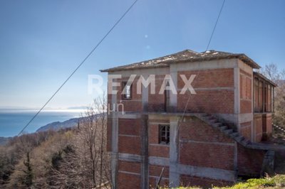 Remax Domi most sold property