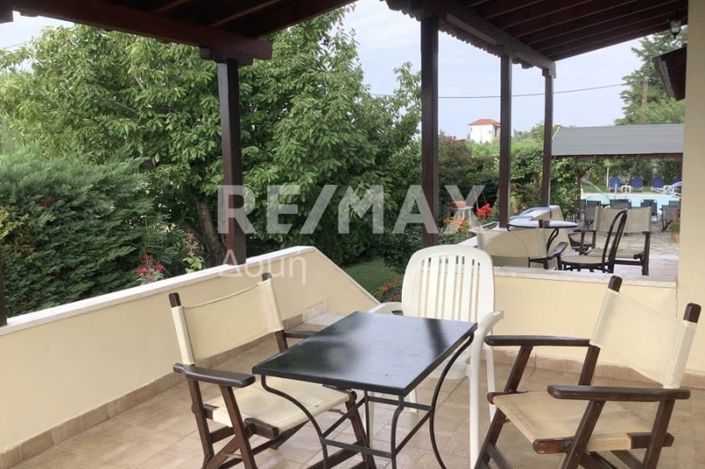 Image No.10-10 Bed Hotel for sale