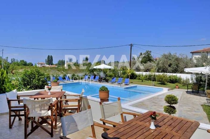 Image No.2-10 Bed Hotel for sale