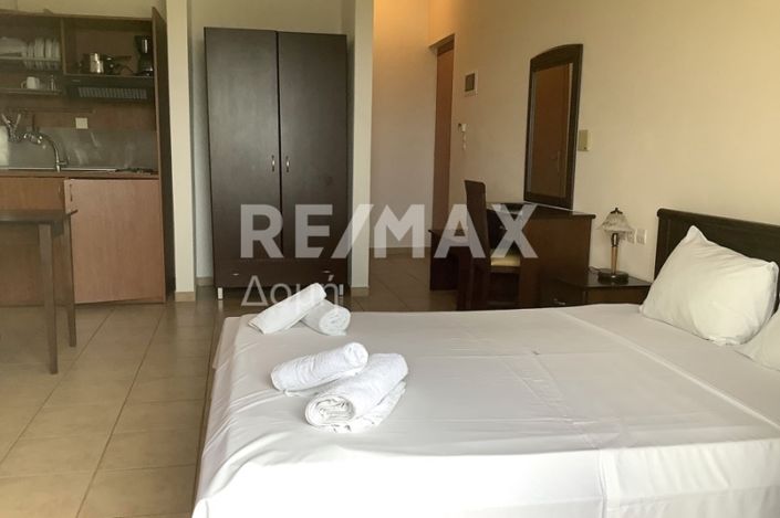 Image No.22-10 Bed Hotel for sale