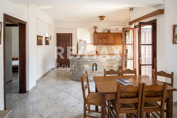 Image No.38-4 Bed Property for sale