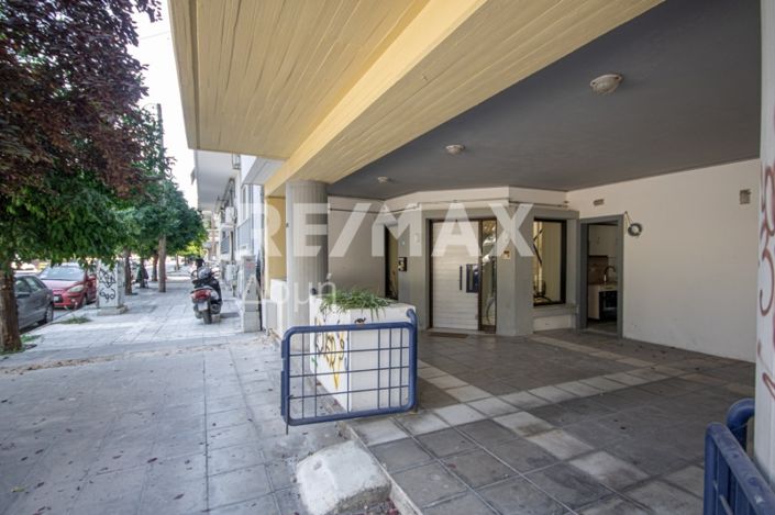 Image No.16-4 Bed Maisonette for sale