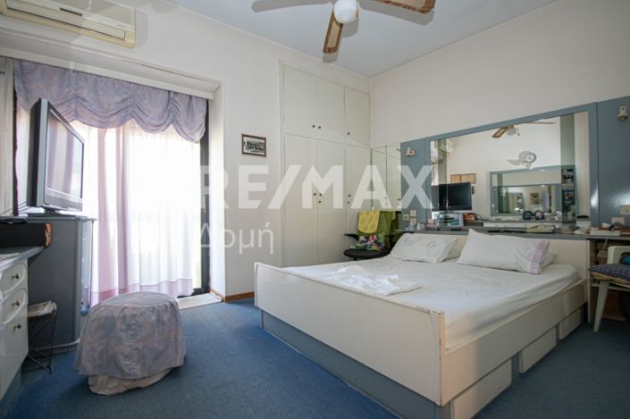 Image No.56-4 Bed Maisonette for sale