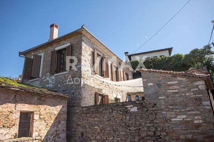 Image No.1-2 Bed House for sale