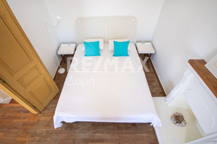 Image No.18-2 Bed House for sale