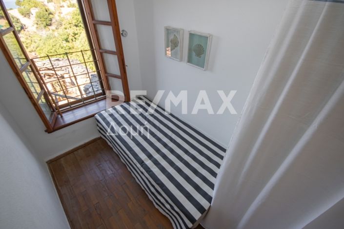 Image No.28-2 Bed House for sale