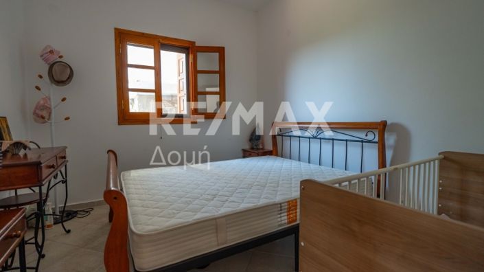 Image No.14-3 Bed Maisonette for sale