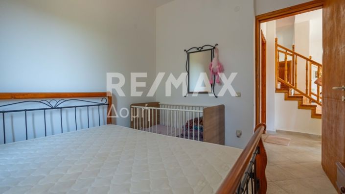 Image No.15-3 Bed Maisonette for sale