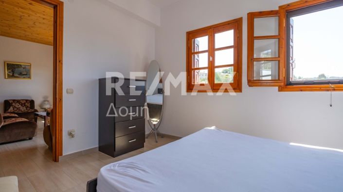 Image No.26-3 Bed Maisonette for sale