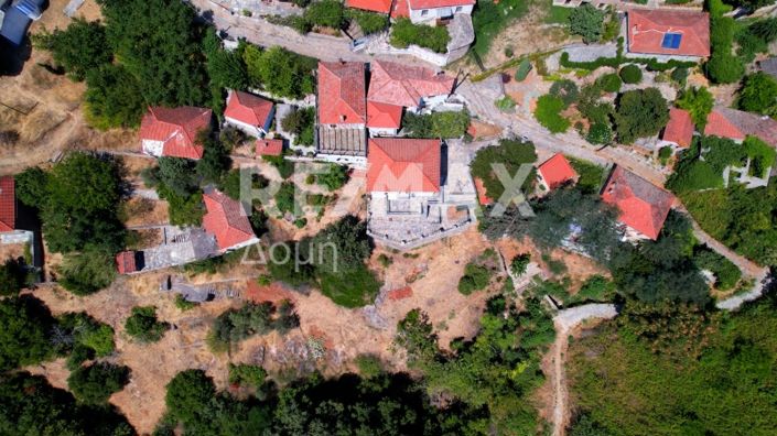 Image No.44-3 Bed Maisonette for sale