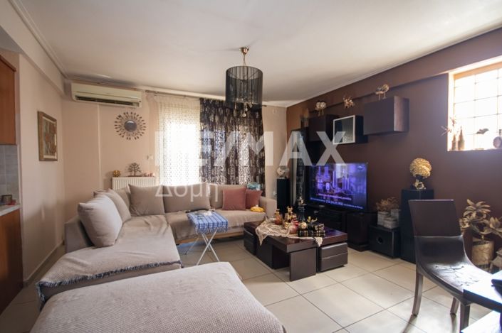 Image No.18-9 Bed Property for sale