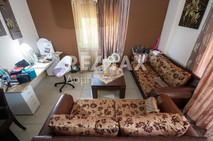 Image No.31-9 Bed Property for sale