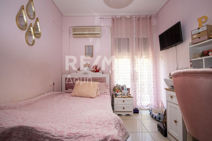 Image No.34-9 Bed Property for sale