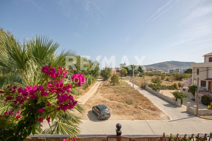 Image No.39-9 Bed Property for sale