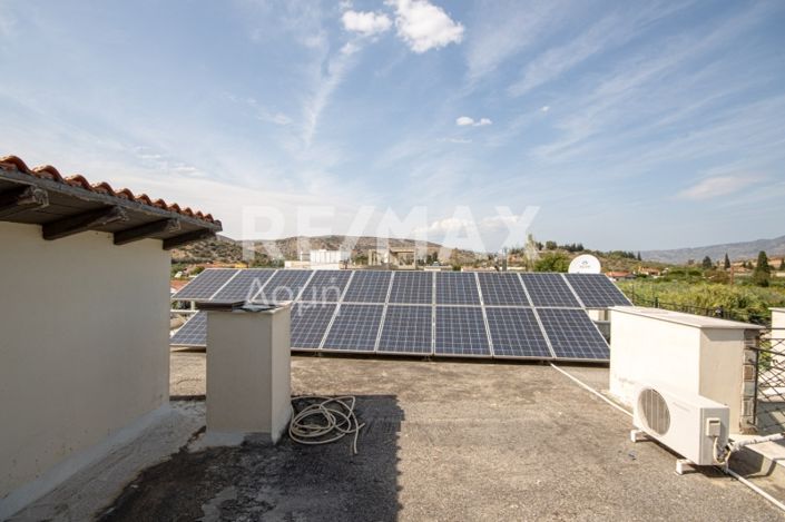 Image No.43-9 Bed Property for sale