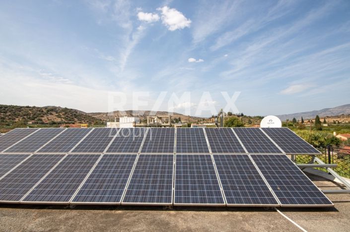 Image No.44-9 Bed Property for sale