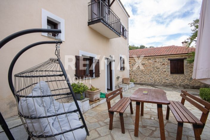 Image No.18-3 Bed House for sale