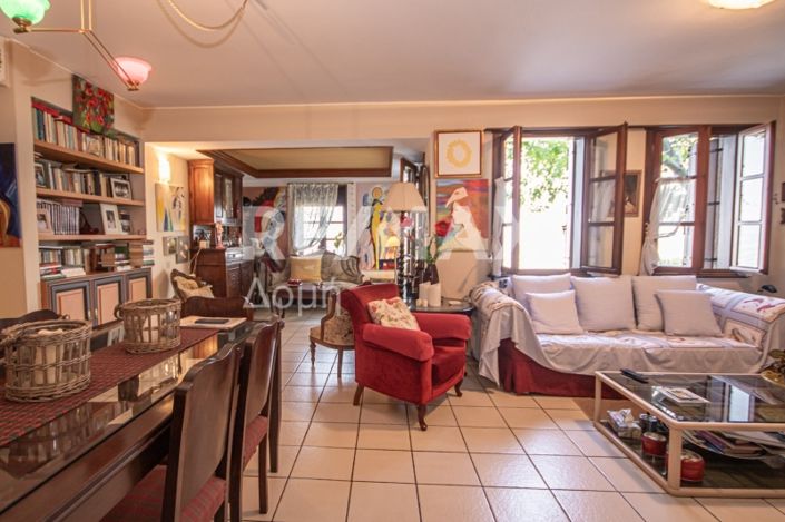 Image No.5-4 Bed Maisonette for sale