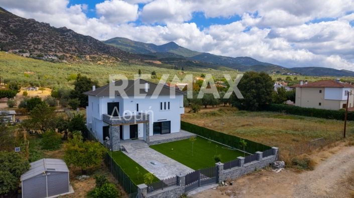 Image No.1-4 Bed Maisonette for sale