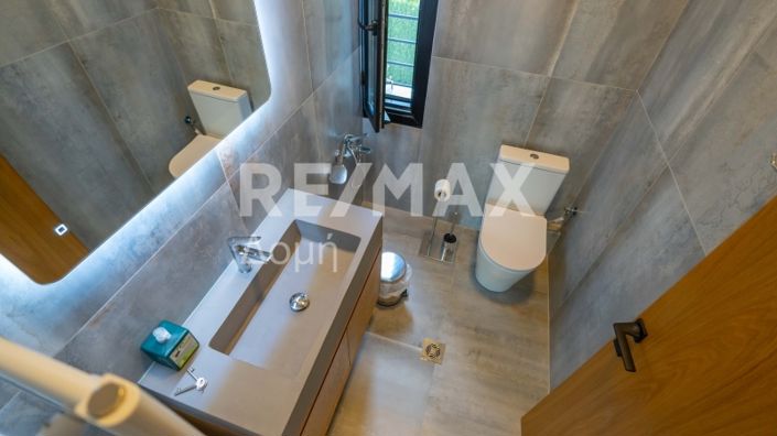 Image No.26-4 Bed Maisonette for sale