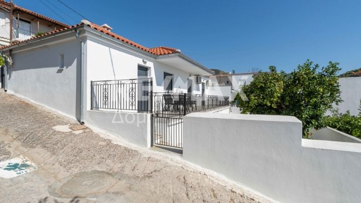 Image No.27-2 Bed Property for sale