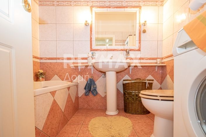 Image No.22-3 Bed Apartment for sale