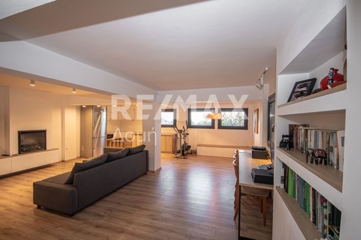 Image No.21-5 Bed Maisonette for sale