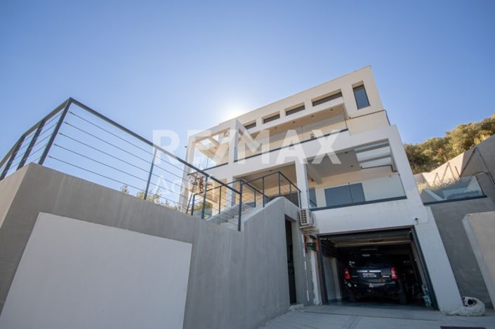 Image No.27-5 Bed Maisonette for sale