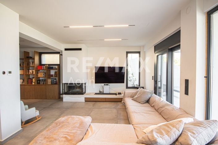 Image No.30-5 Bed Maisonette for sale