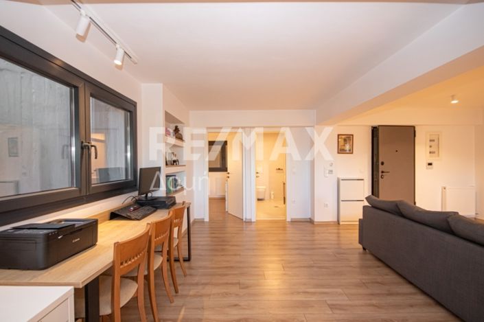 Image No.46-5 Bed Maisonette for sale