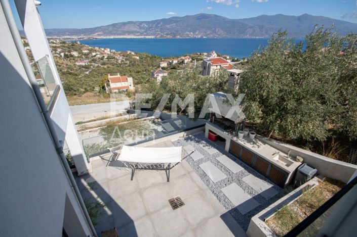 Image No.47-5 Bed Maisonette for sale