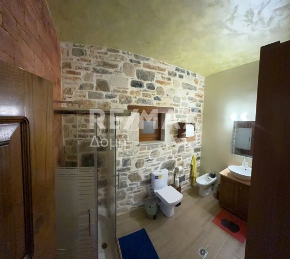 Image No.19-2 Bed House for sale