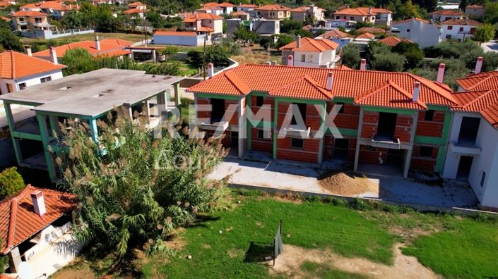 Image No.40-3 Bed Maisonette for sale