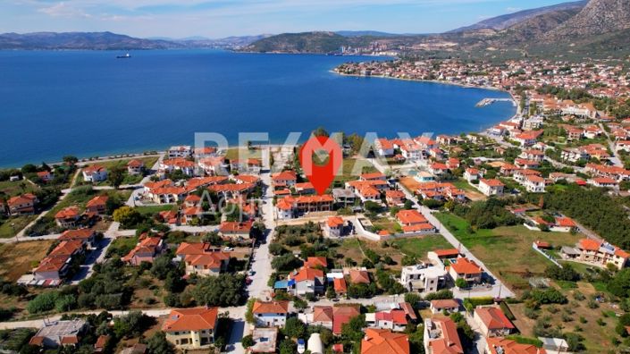 Image No.42-3 Bed Maisonette for sale