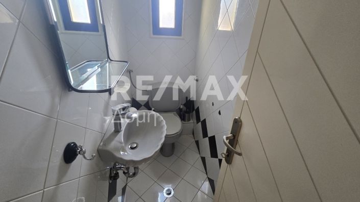 Image No.29-4 Bed Maisonette for sale