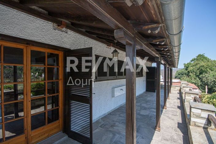 Image No.38-5 Bed Maisonette for sale