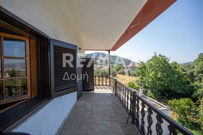 Image No.48-5 Bed Maisonette for sale