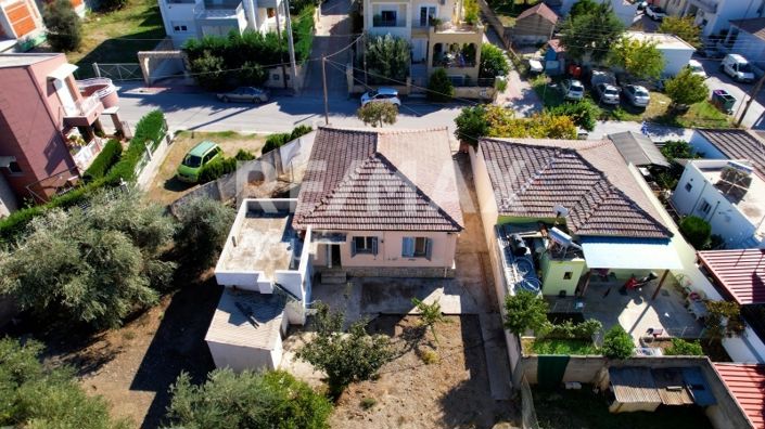 Image No.38-2 Bed Property for sale