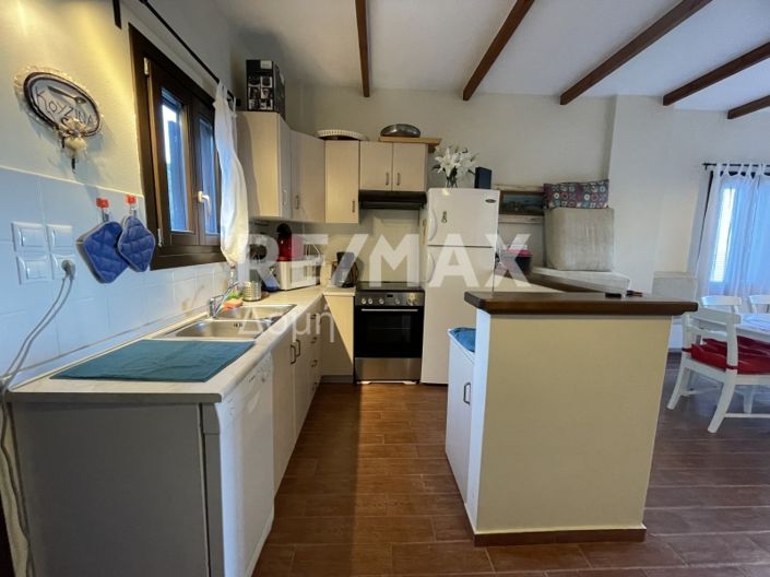 Image No.10-3 Bed Maisonette for sale