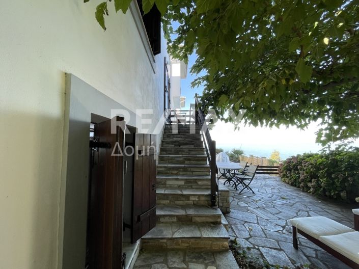 Image No.27-3 Bed Maisonette for sale