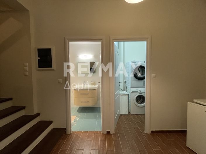 Image No.28-3 Bed Maisonette for sale