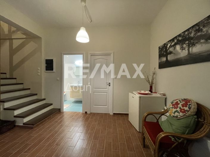 Image No.50-3 Bed Maisonette for sale