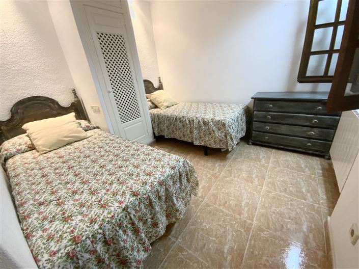 Image No.32-2 Bed Apartment for sale