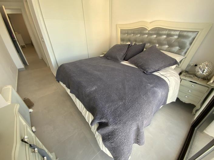 Image No.13-3 Bed Apartment for sale