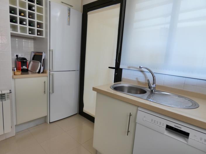 Image No.20-3 Bed Villa / Detached for sale