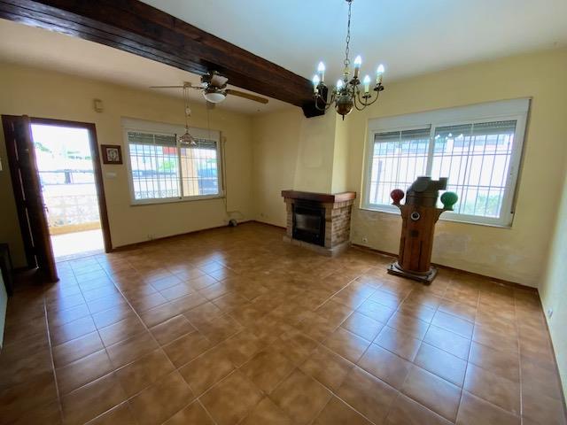 Image No.9-3 Bed Villa / Detached for sale