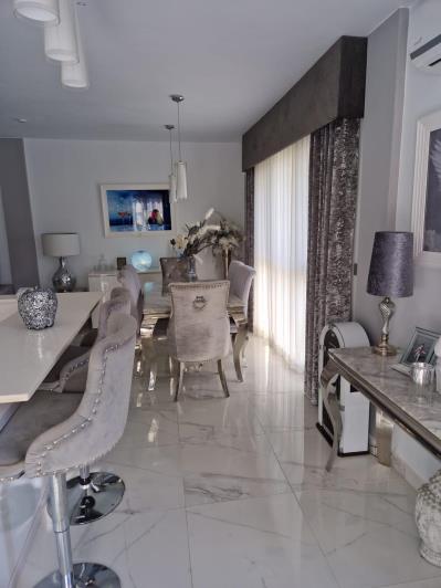 Image No.11-4 Bed Villa / Detached for sale