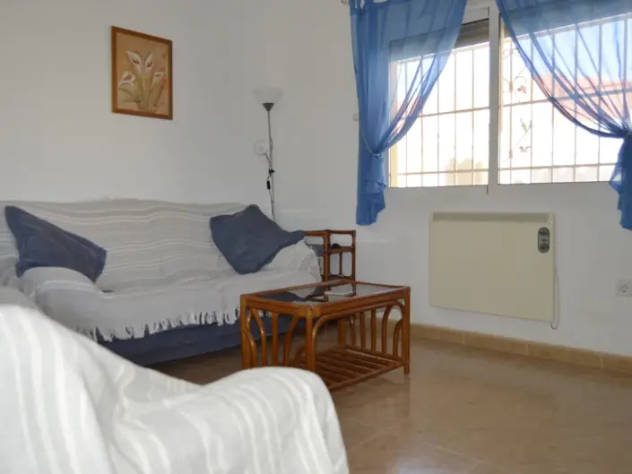 Image No.8-3 Bed Villa / Detached for sale