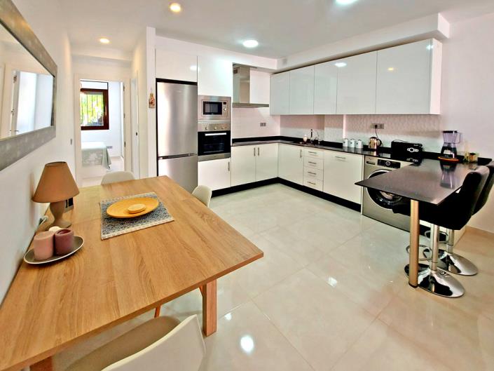 Image No.8-3 Bed Apartment for sale